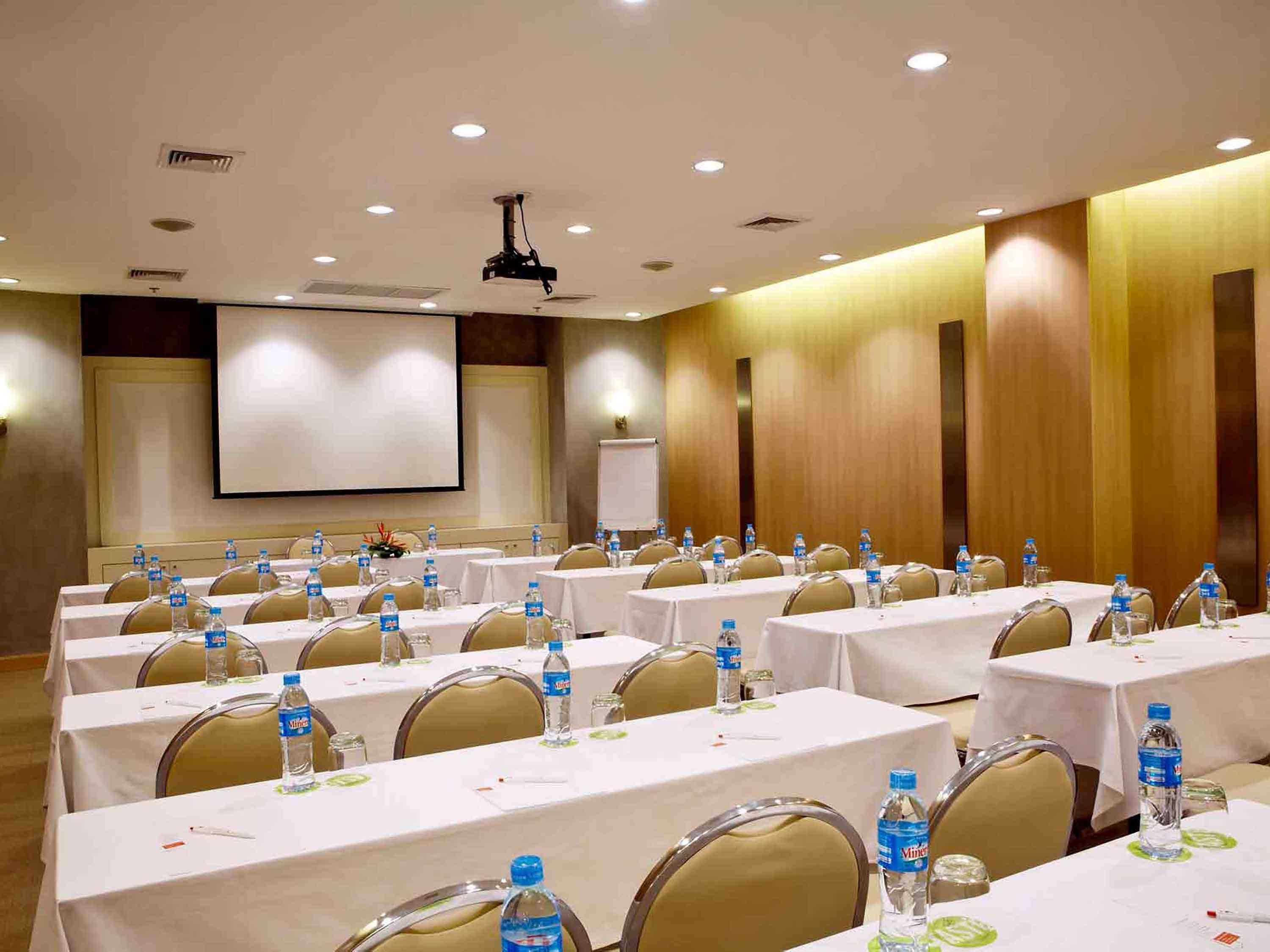 Ibis Phuket Patong Hotel Ngoại thất bức ảnh
