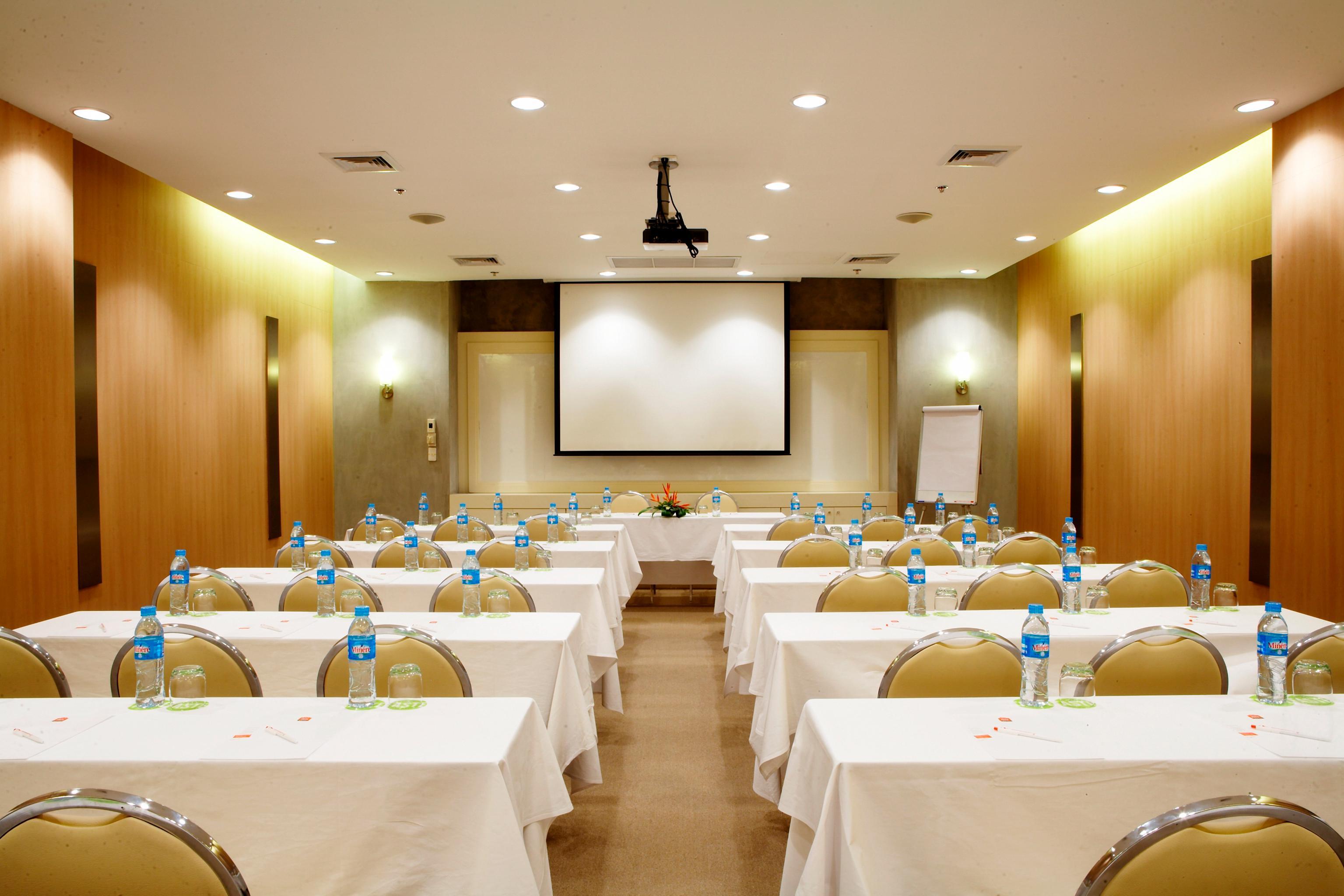 Ibis Phuket Patong Hotel Ngoại thất bức ảnh
